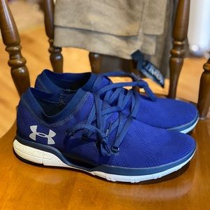 Under Armour 9.5 Mens cool switch blue running new